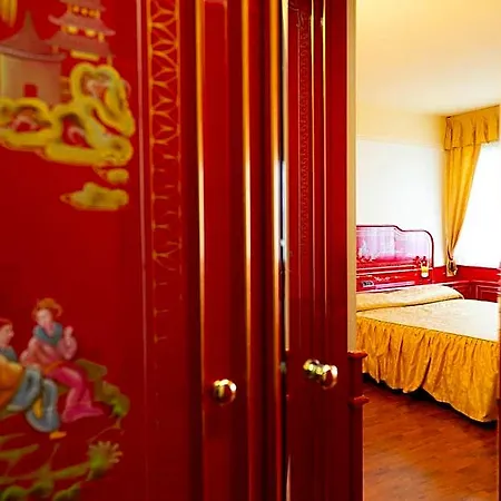 Szálloda Melas 4*