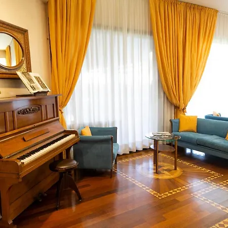 Melas Hotel Отель 4*