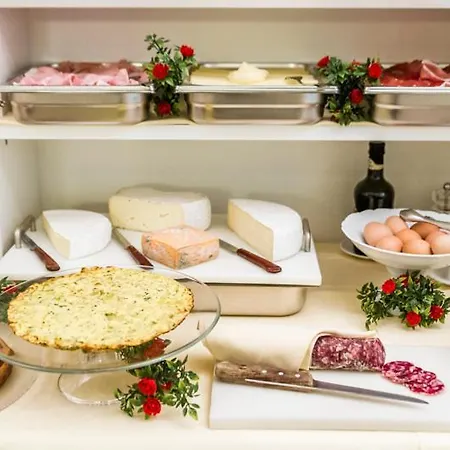 Отель Melas Hotel 4*