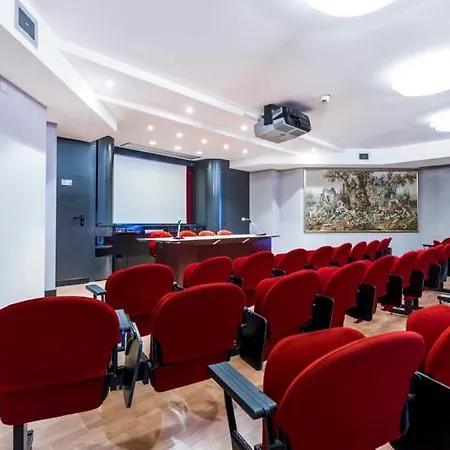 Melas Hotel Отель