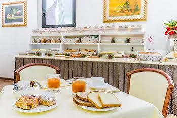 Melas Hotel Отель Мерате